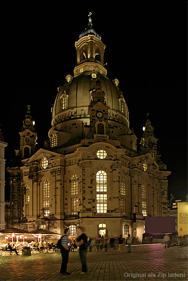 Dresdner Frauenkirche bei Nacht