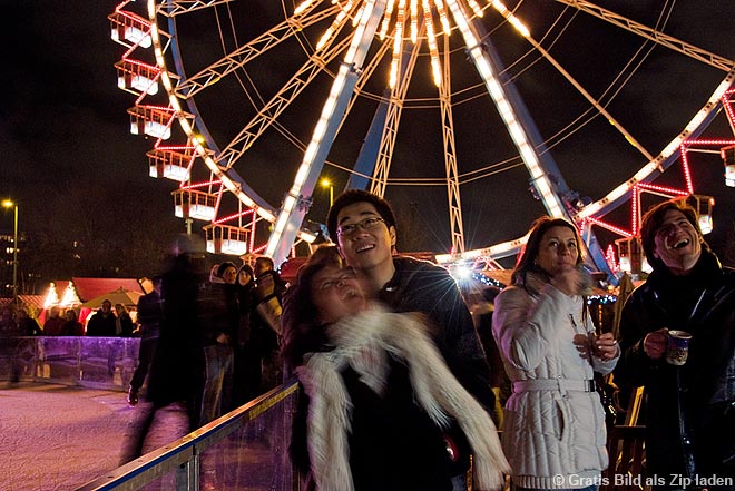 Glücklich unterm Riesenrad